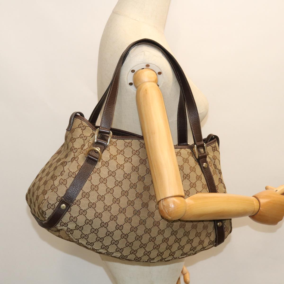 GUCCI GG Canvas Shoulder Bag Beige Brown 130736 ac2133