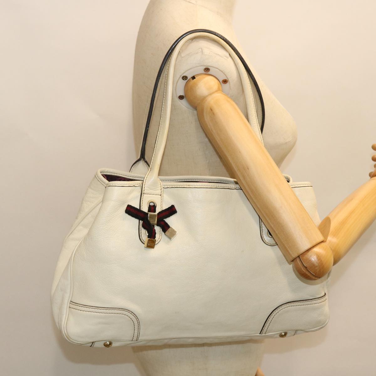 GUCCI Sherry Line Shoulder Bag Leather White Red 163805 ac2137