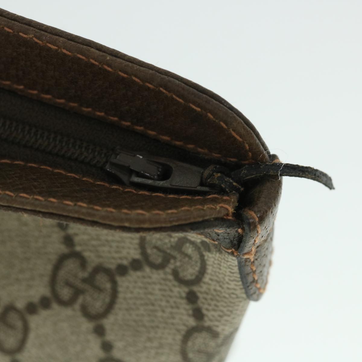 GUCCI GG Canvas Pouch PVC Leather Beige 89 01 020 ac2194