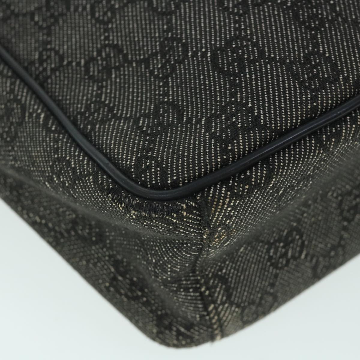 GUCCI GG Canvas Shoulder Bag Black 03136 ac2200