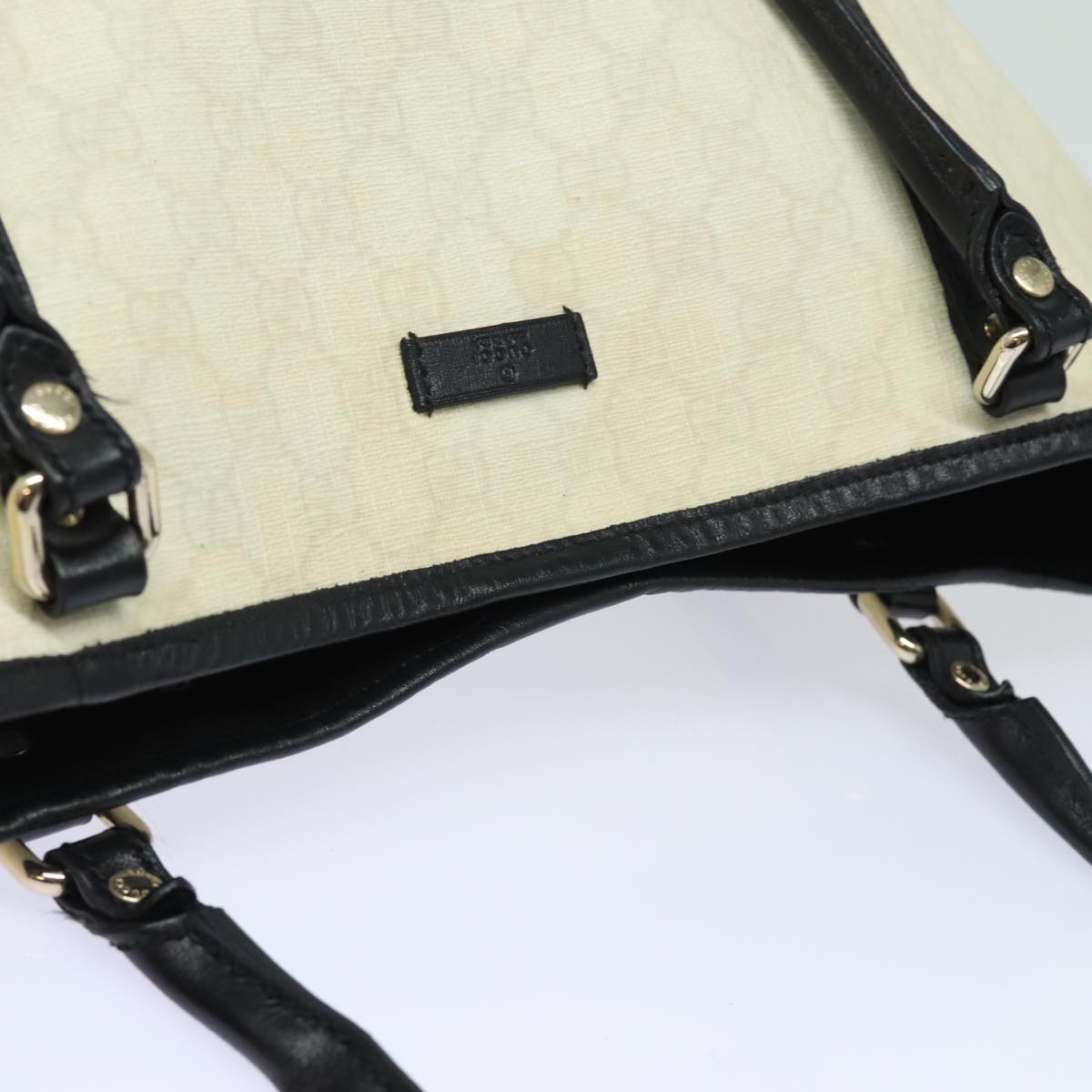 GUCCI GG Supreme Tote Bag PVC White 197953 ac3059