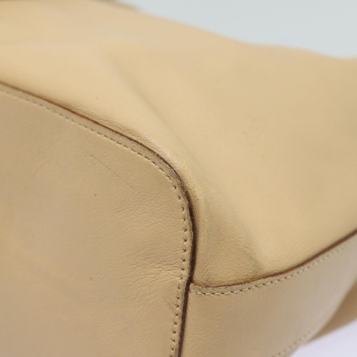 GUCCI Chain Shoulder Bag Leather Beige 001 3874 ac3127