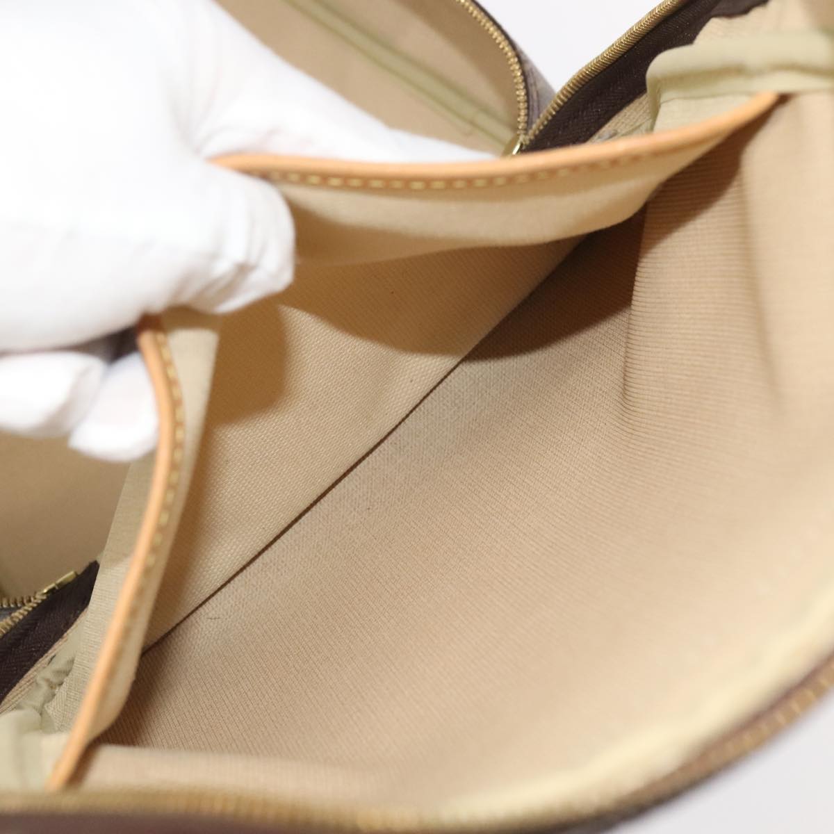 LOUIS VUITTON Monogram Excursion Hand Bag M41450 LV ac3423