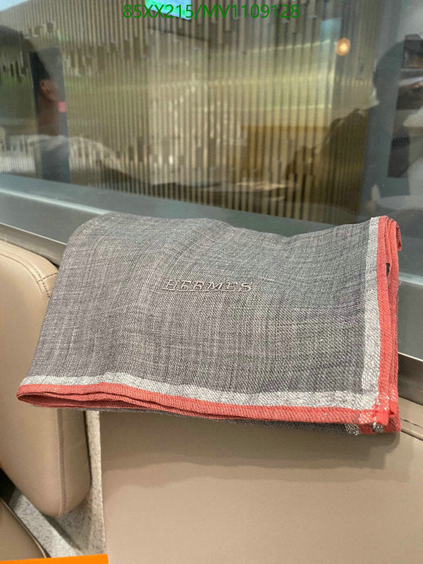 SAMC - HMS Scarves - 884