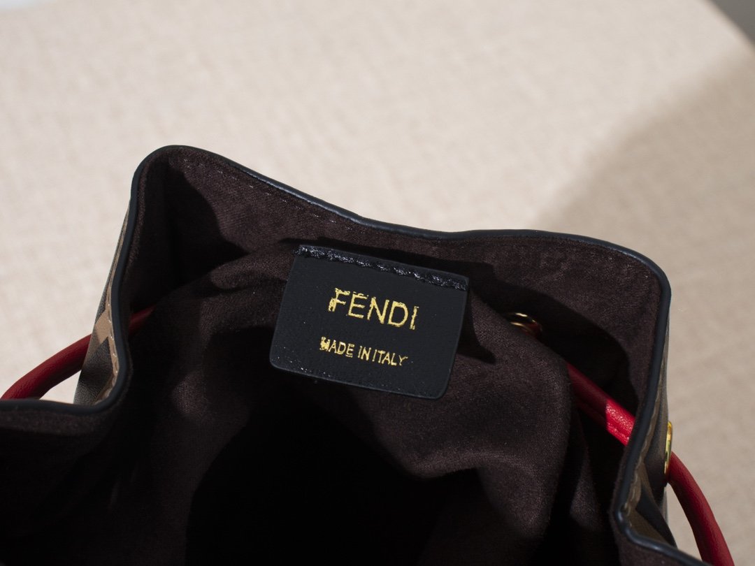 EN - New Arrival Bags FEI 038