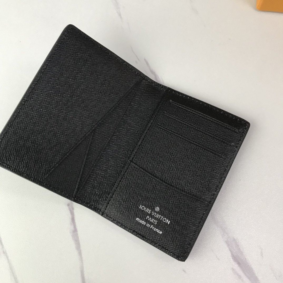 EN - New Arrival Wallet LUV 080