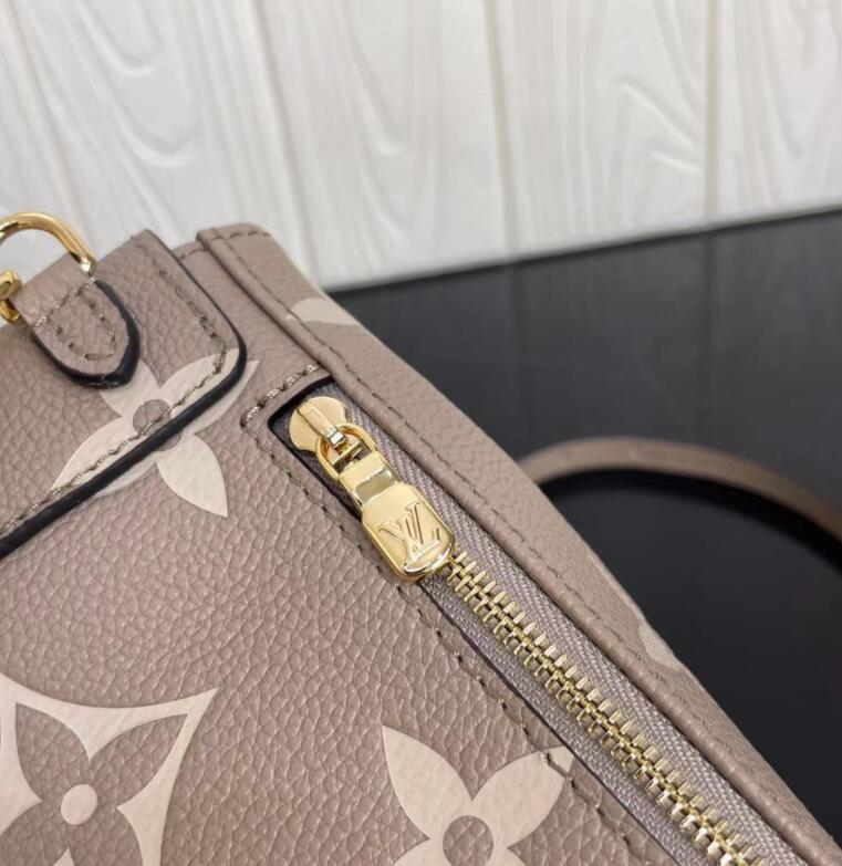 SAMC - LOV Bags - 2106