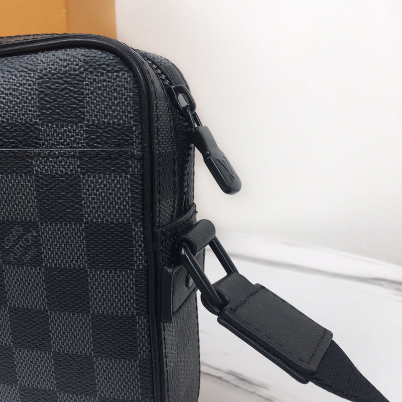 LOV2 Bags - Luxurious Bags  1179