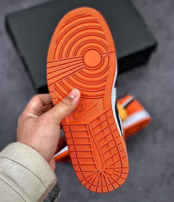 SAMC - NKE Shoes - 1456