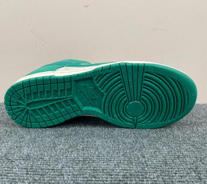 SAMC - NKE Shoes - 095