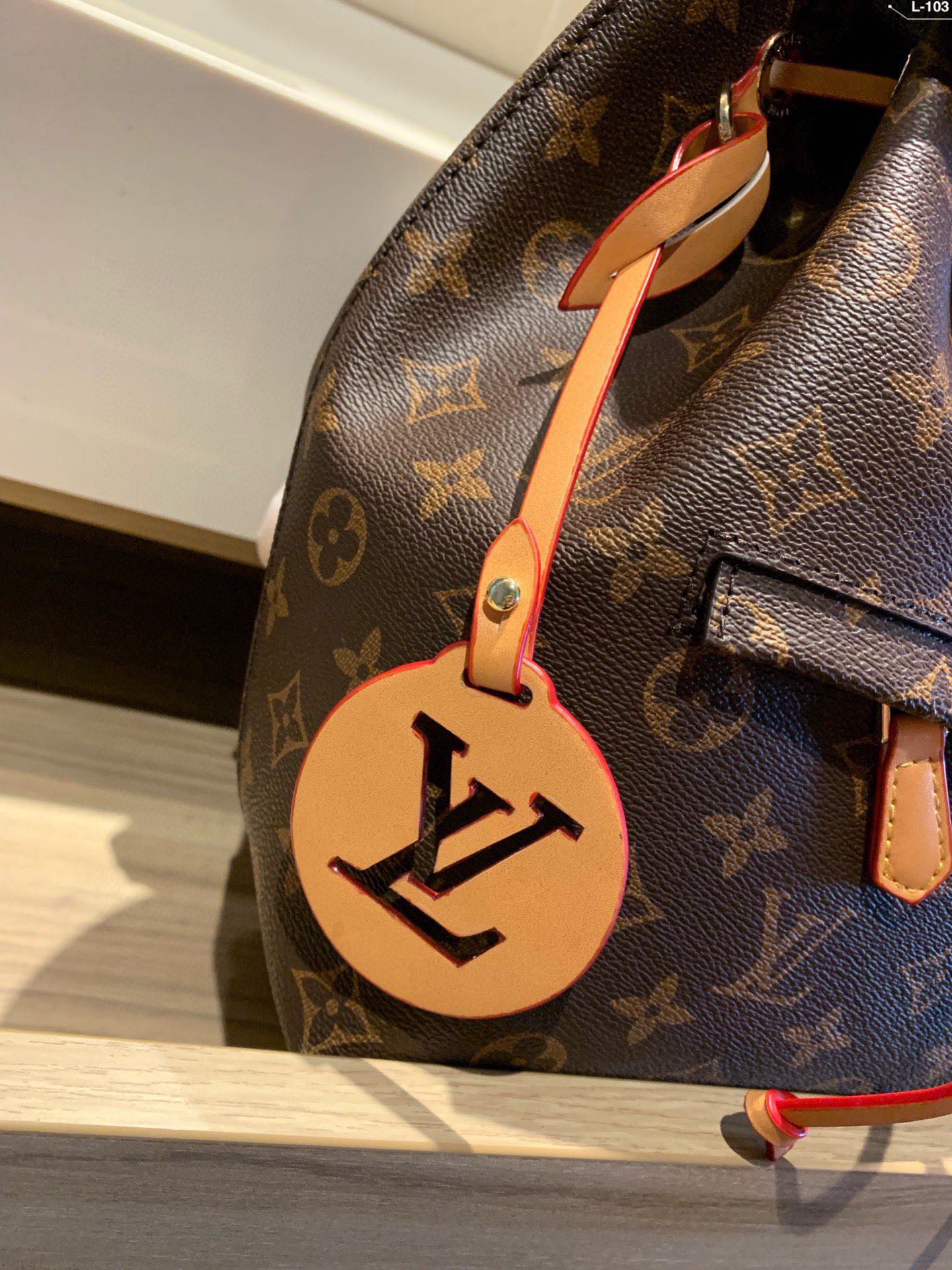 EN - New Arrival Bags LUV 477