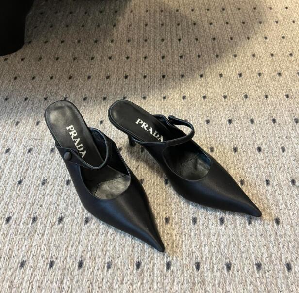 GlamyWomen Shoes - 106