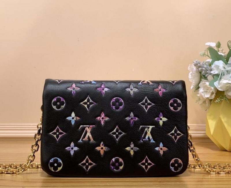 SAMC - LOV Bags - 950