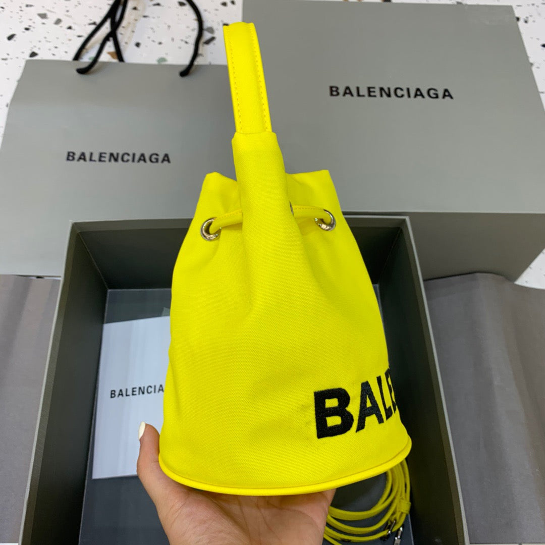 Balen Le Cagole MeGLAMIum Bucket Bag In Yellow, For Women,  Bags 11.8in/30cm