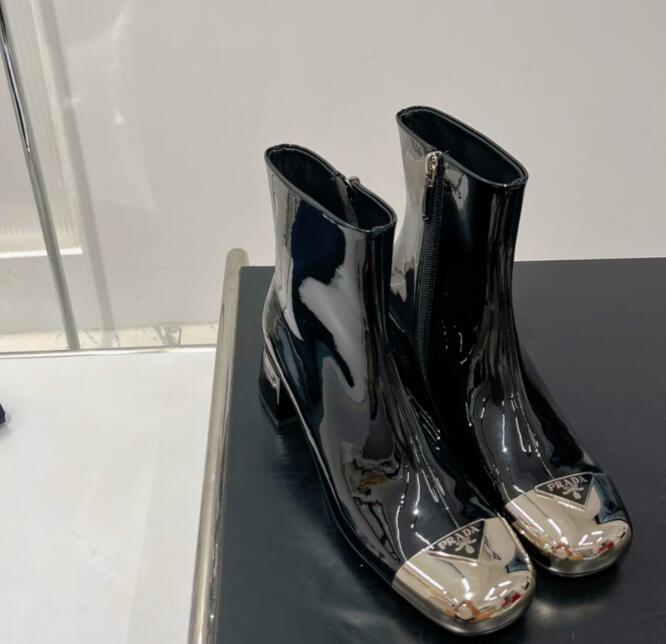 GlamyWomen Shoes - 393