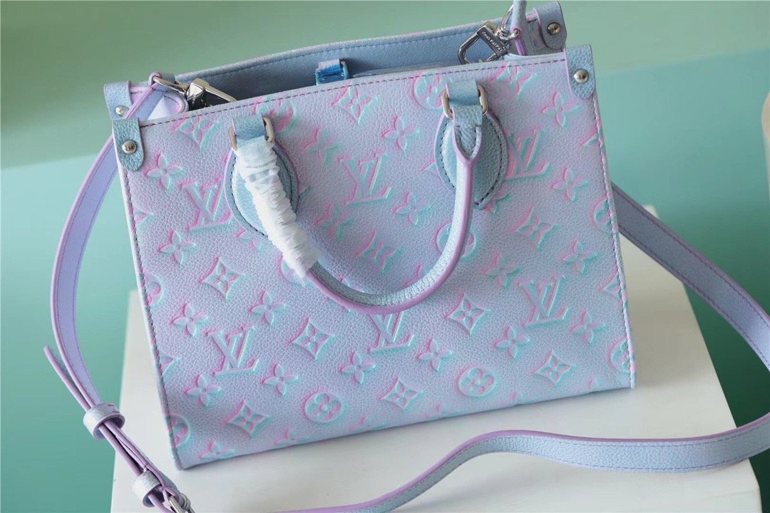 LV OnTheGo PM Monogram Empreinte Lilas Purple For Women, WomenÃ¢â‚¬â„¢s Bags, Shoulder And Crossbody Bags 9.8in/25cm LV M46067