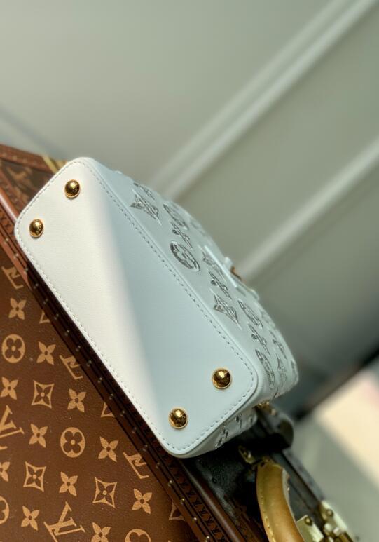 SAMC - LOV Bags - 1160