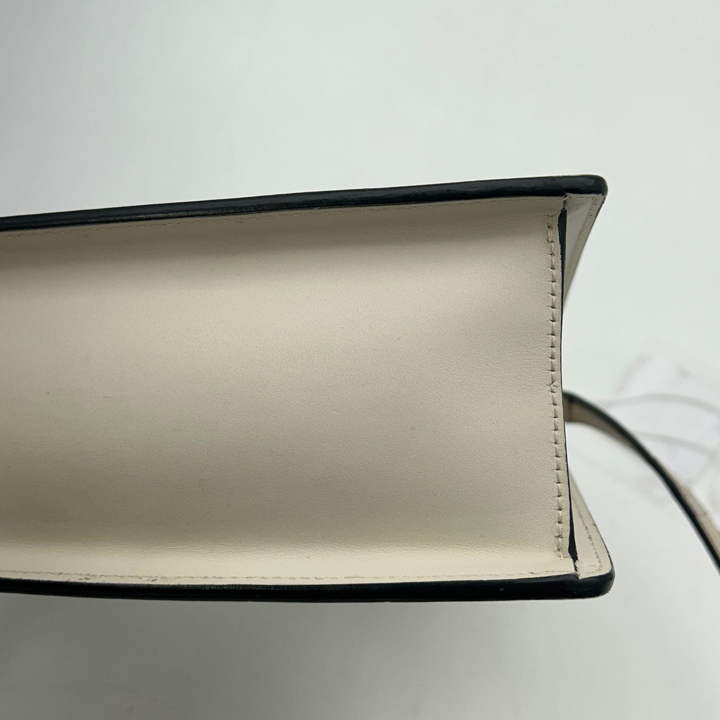 Gucci Small Lilith Top Handle Bag LA26259