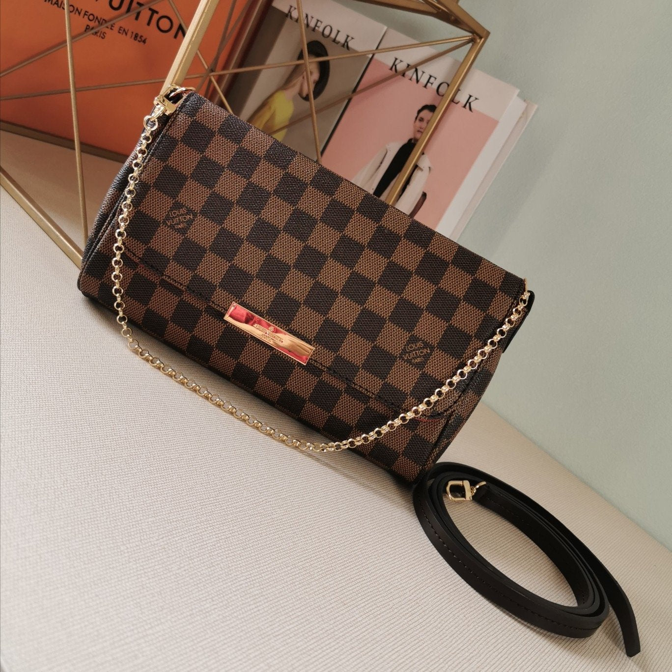 EN - New Arrival Bags LUV 203