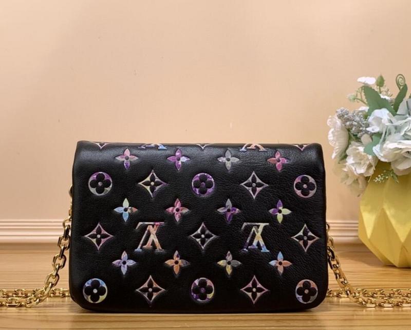 SAMC - LOV Bags - 950