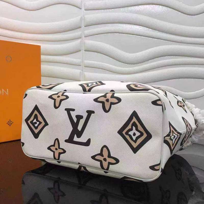 LOV2 Bags - Luxurious Bags  1114