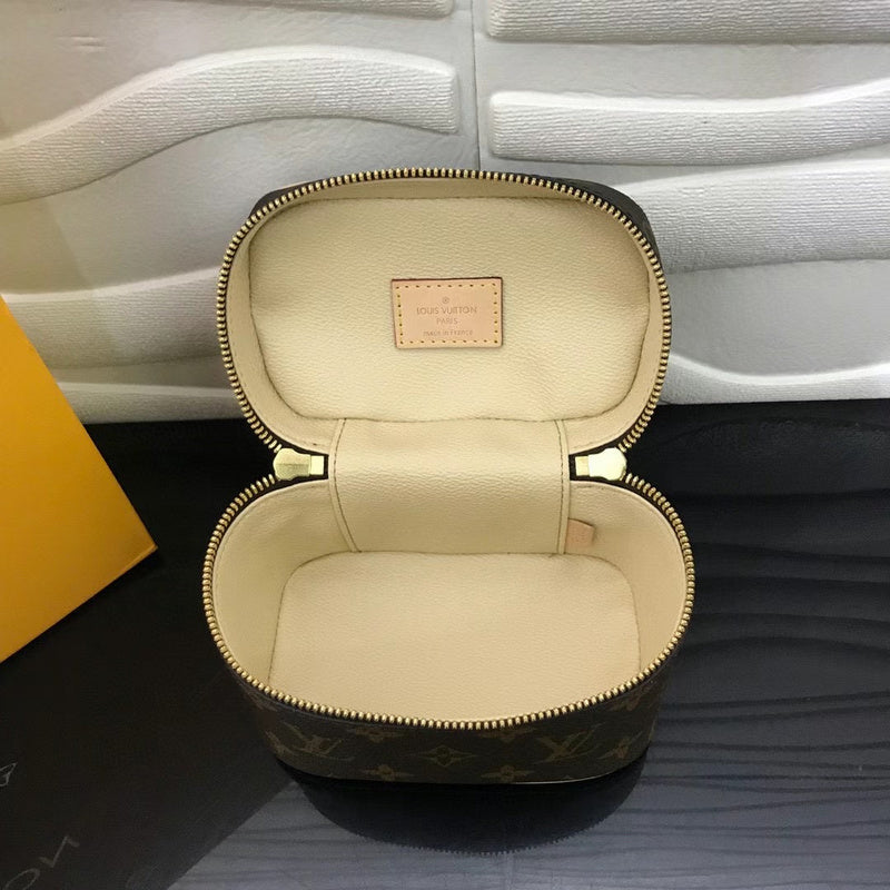LOV2 Bags - Luxurious Bags  2562