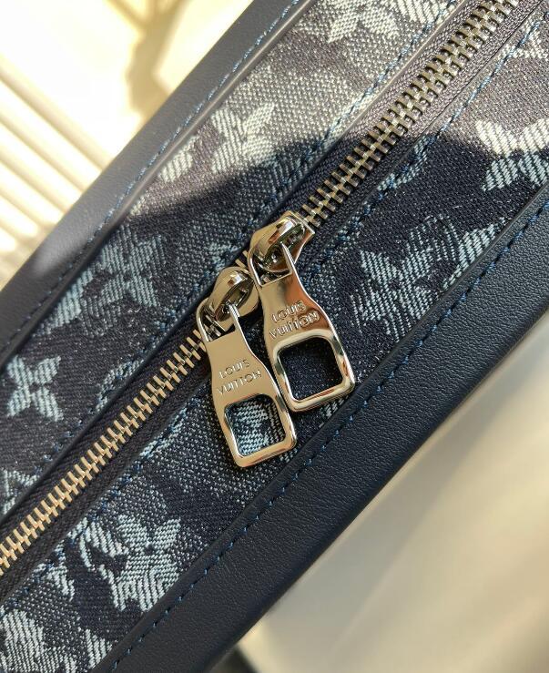SAMC - LOV Bags - 2584