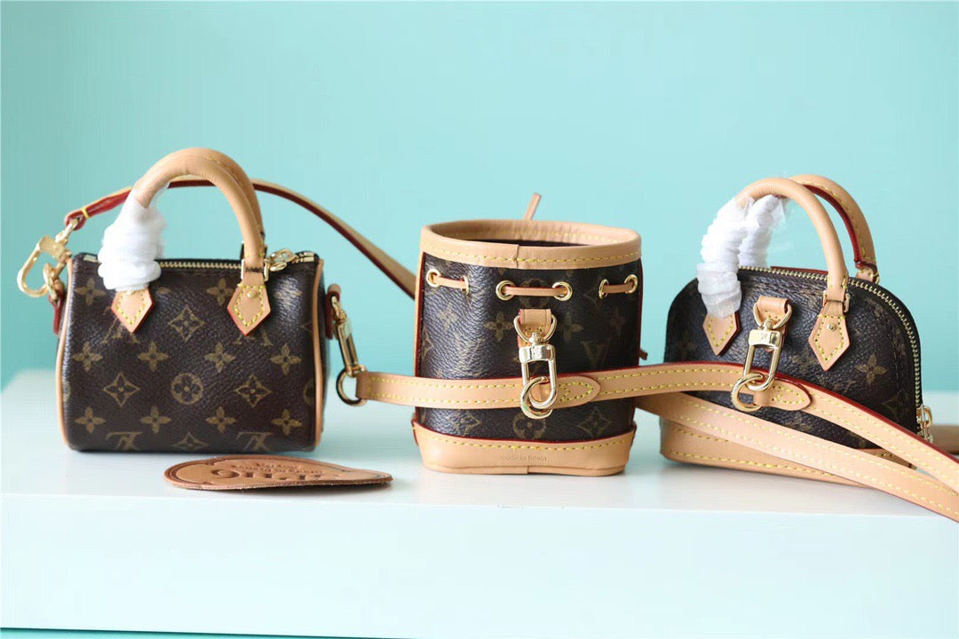 LV Trio Mini Icones Monogram Canvas For Women, WomenÃ¢â‚¬â„¢s Handbags, Shoulder Bags And Crossbody Bags 43.3in/110cm LV M81081