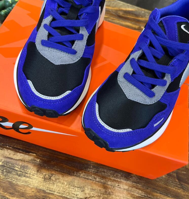 SAMC - NKE Shoes - 260