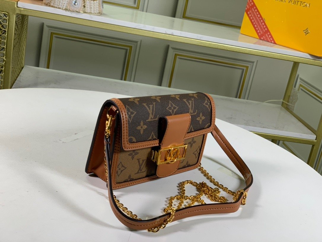 EN - New Arrival Bags LUV 037