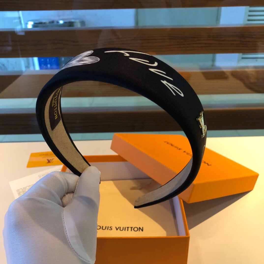 EN - Luxury Hair Band LUV 017