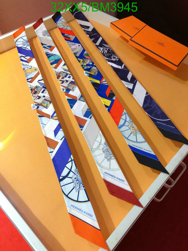 SAMC - HMS Scarves - 254