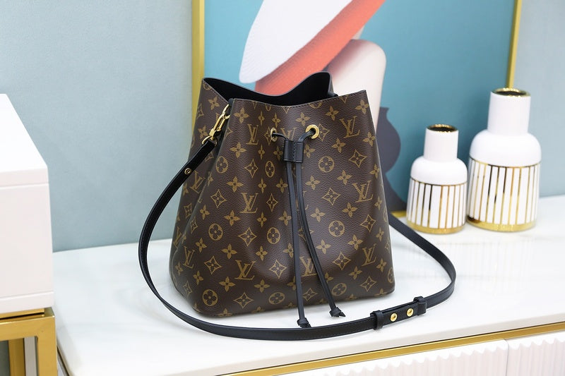 LOV2 Bags - Fashion Bags  2689