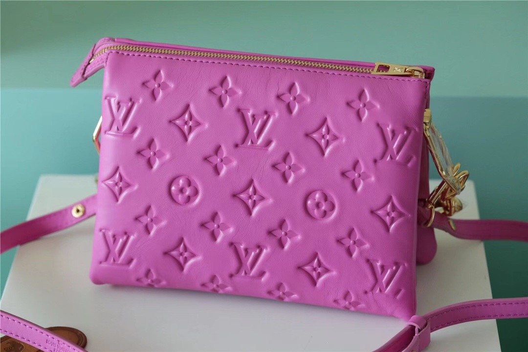 LV Coussin GLAMI Monogram Orchidee Purple For Women, WomenÃ¢â‚¬â„¢s Bags, Shoulder And Crossbody Bags 8.3in/21cm LV M59396