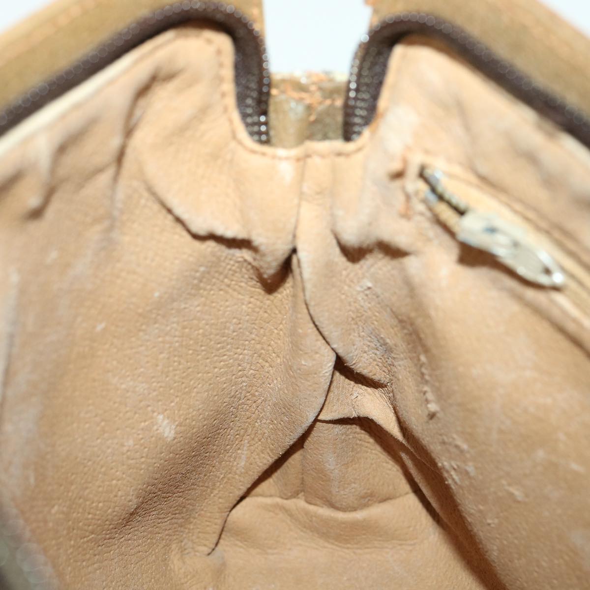 GUCCI GG Plus Canvas Tote Bag Beige am3302