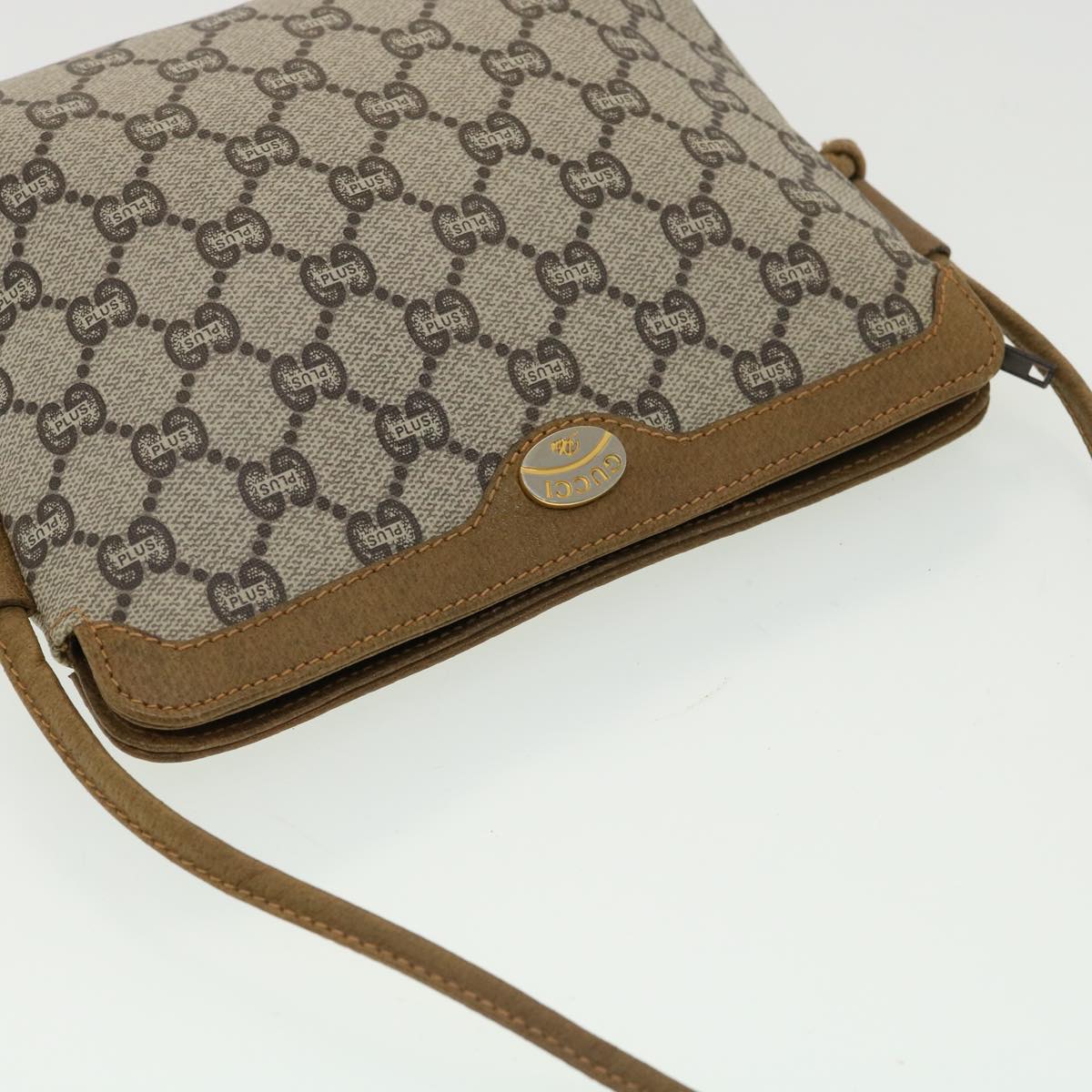 GUCCI GG Plus Canvas Tote Bag Beige am3302