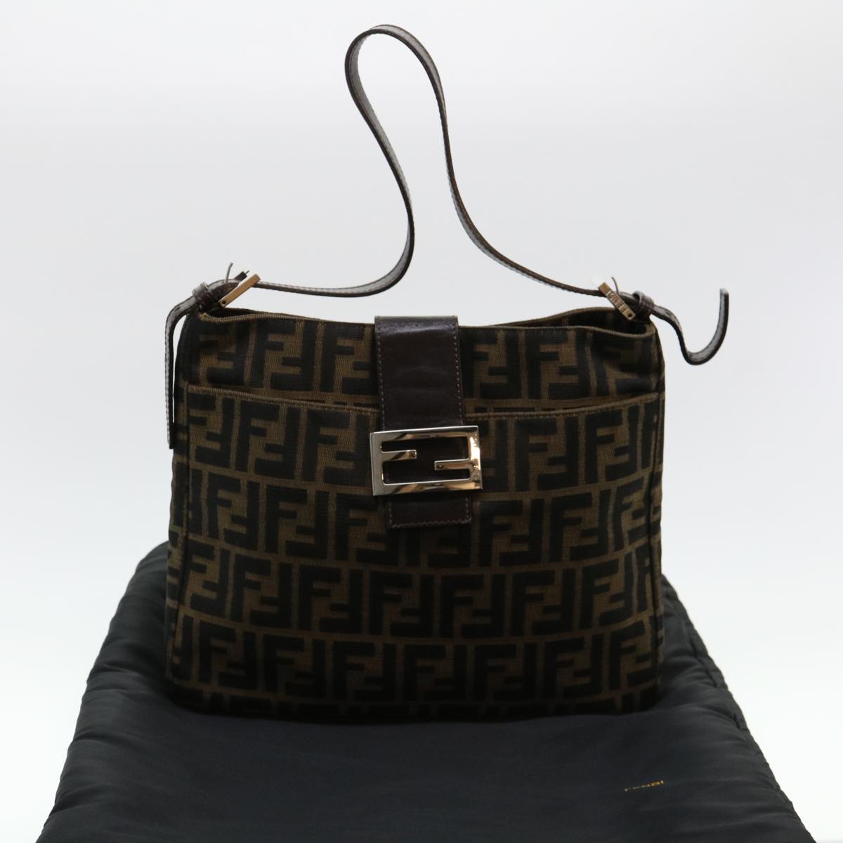 FENDI Zucca Canvas Mamma Baguette Shoulder Bag Brown 2258 26727 009 am4024