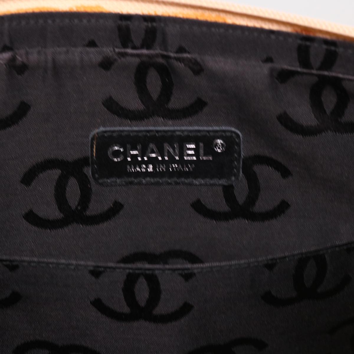 CHANEL Cambon Line Shoulder Bag Caviar Skin Beige CC am4027