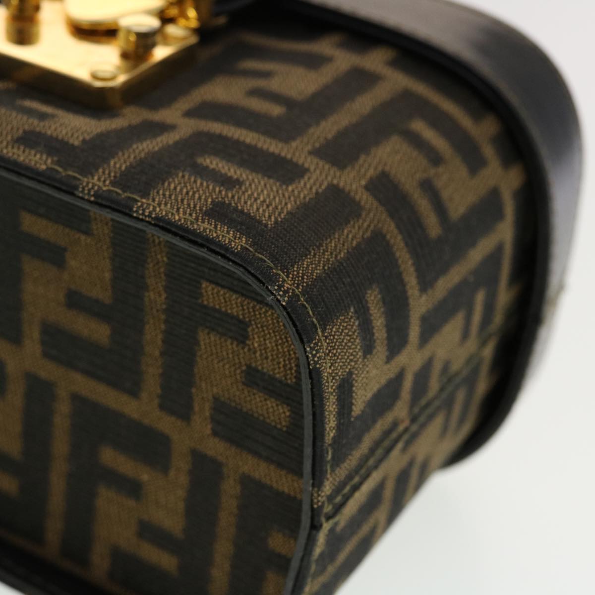 FENDI Zucca Canvas Hand Bag Nylon 2way Brown Black am4252