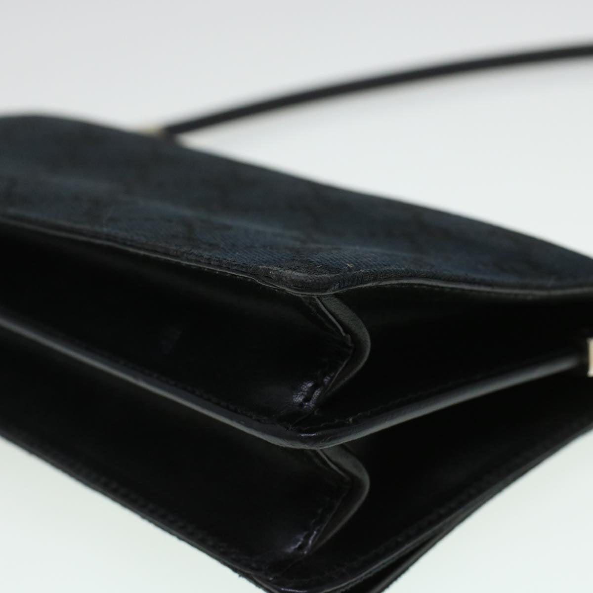 GUCCI GG Canvas Shoulder Bag Black am4339