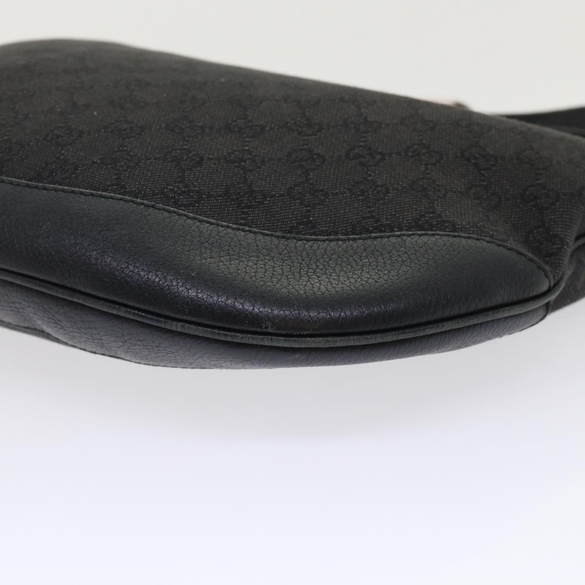 GUCCI GG Canvas Shoulder Bag Leather Black 272380 am4590
