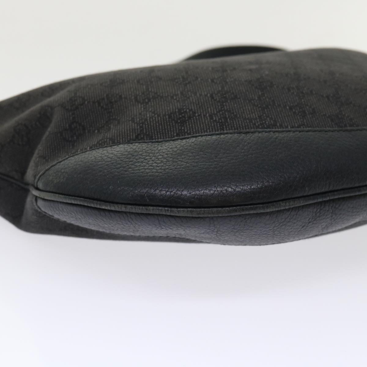 GUCCI GG Canvas Shoulder Bag Leather Black 272380 am4590