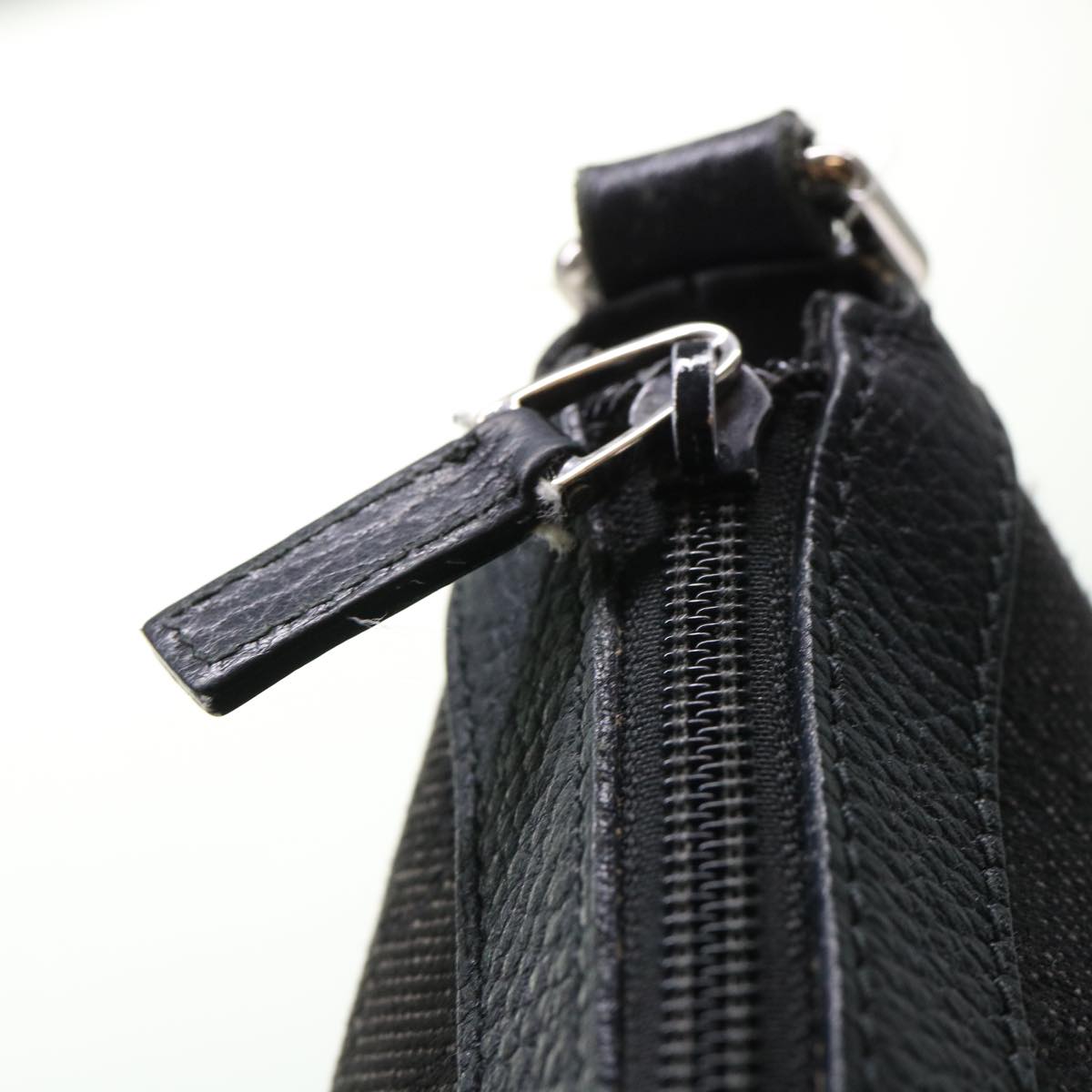 GUCCI GG Canvas Shoulder Bag Leather Black 272380 am4590