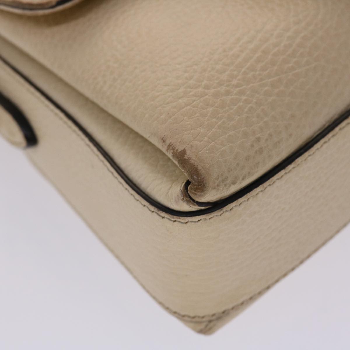 GUCCI Interlocking Chain Shoulder Bag Leather White 607720 am4734