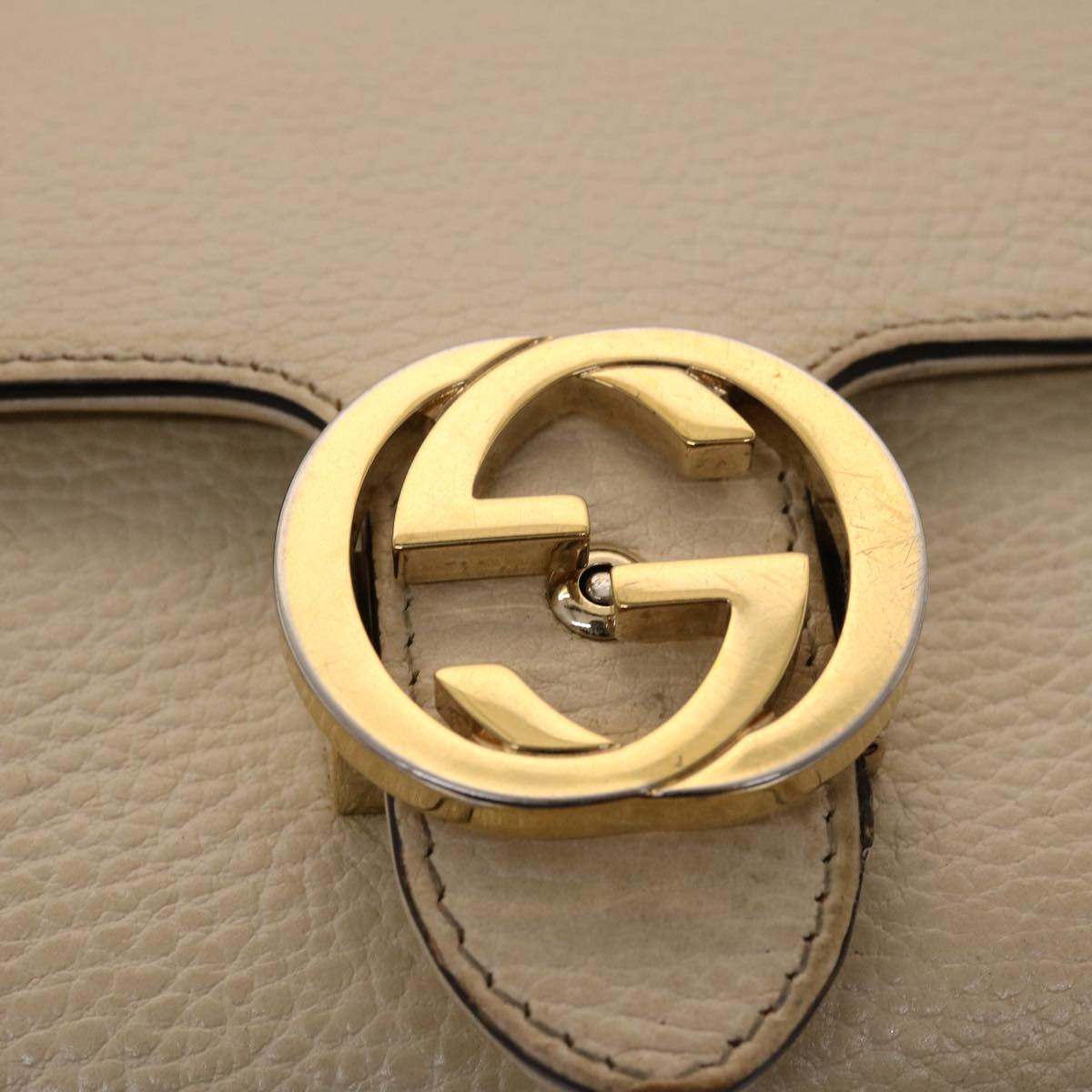 GUCCI Interlocking Chain Shoulder Bag Leather White 607720 am4734