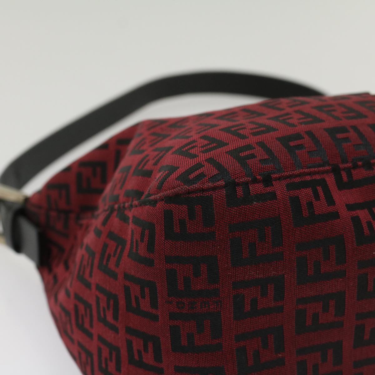 FENDI Zucchino Canvas Mamma Baguette Shoulder Bag Red am5029