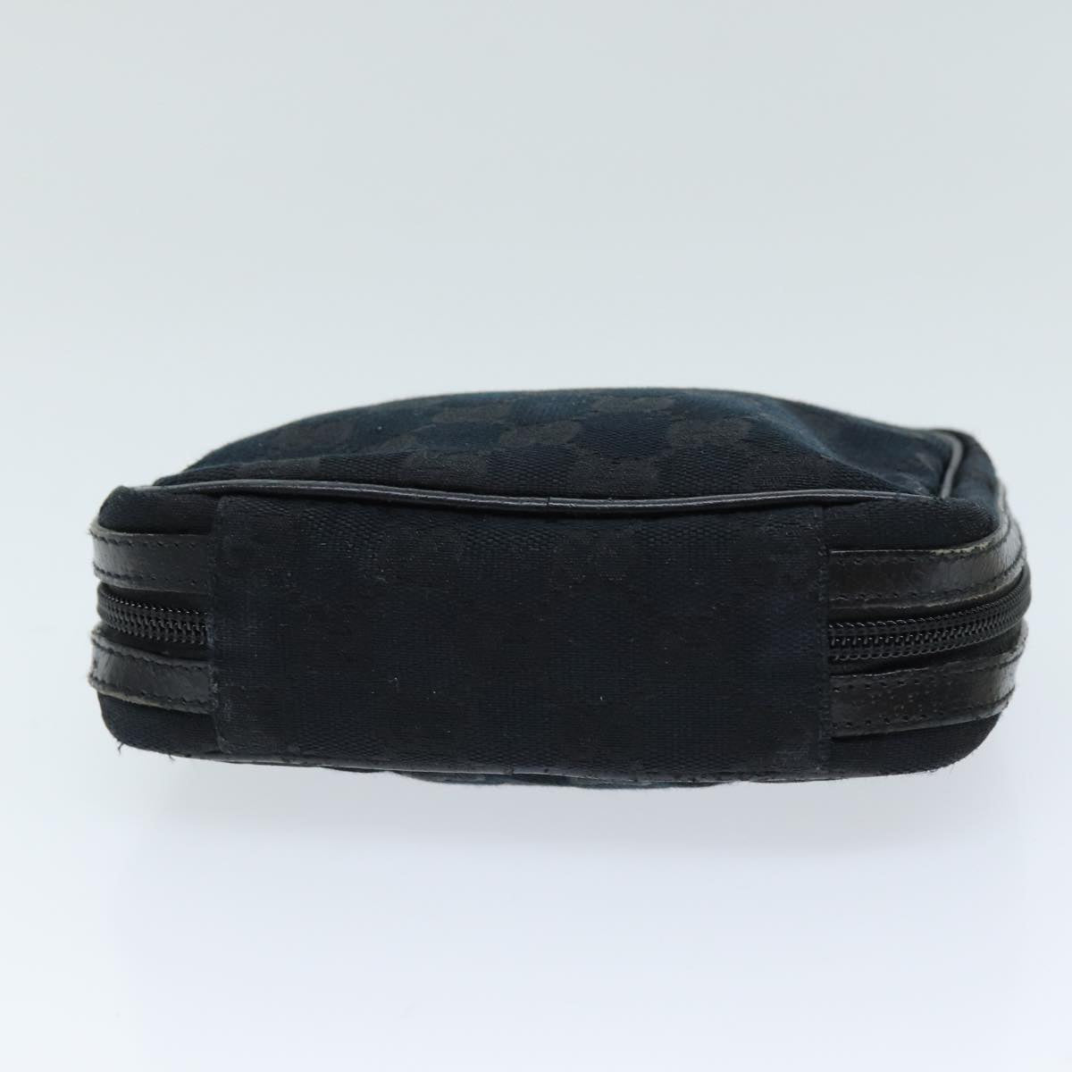 GUCCI GG Canvas Pouch Black 153129 am6148
