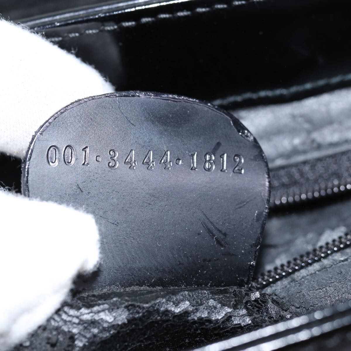 GUCCI Shoulder Bag Enamel Black 001 3444 1812 am6154