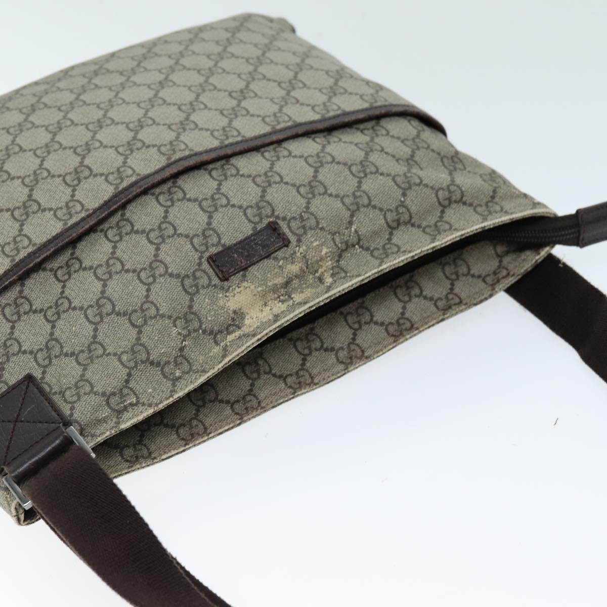 GUCCI GG Supreme Shoulder Bag PVC Leather Beige 141198 am6305