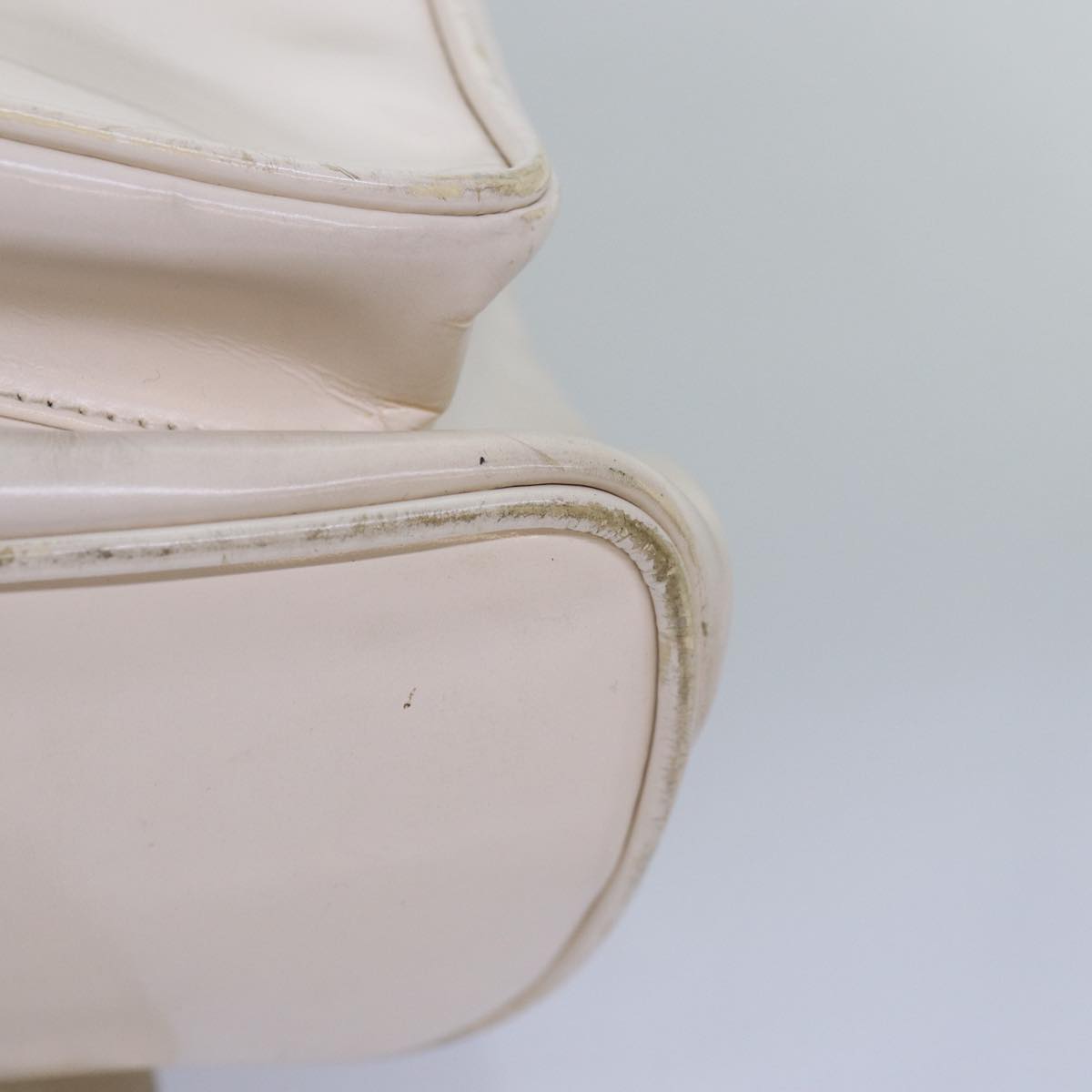 GUCCI Bamboo Hand Bag Patent leather White 003 2058 0016 5 am6347